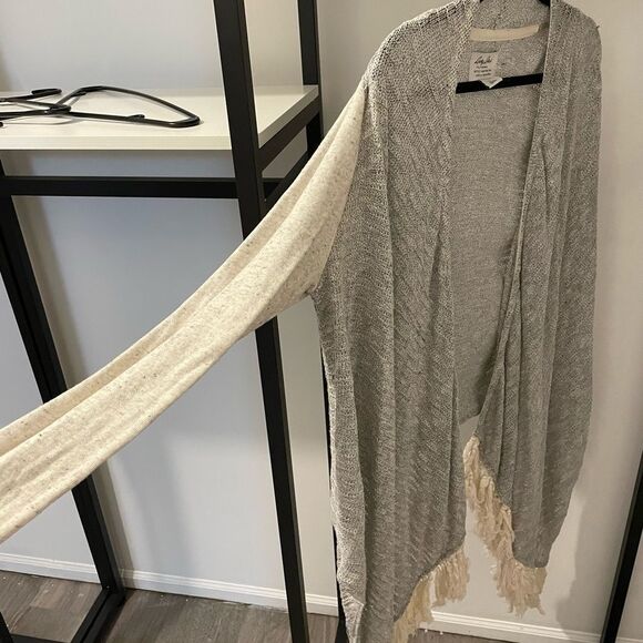 Lucky 🍀 Brand Cardigan - Picture 2 of 4